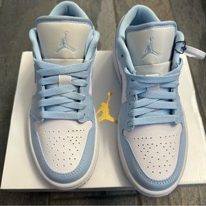 Women Nike Air Jordan 1 Low 'Ice Blue'